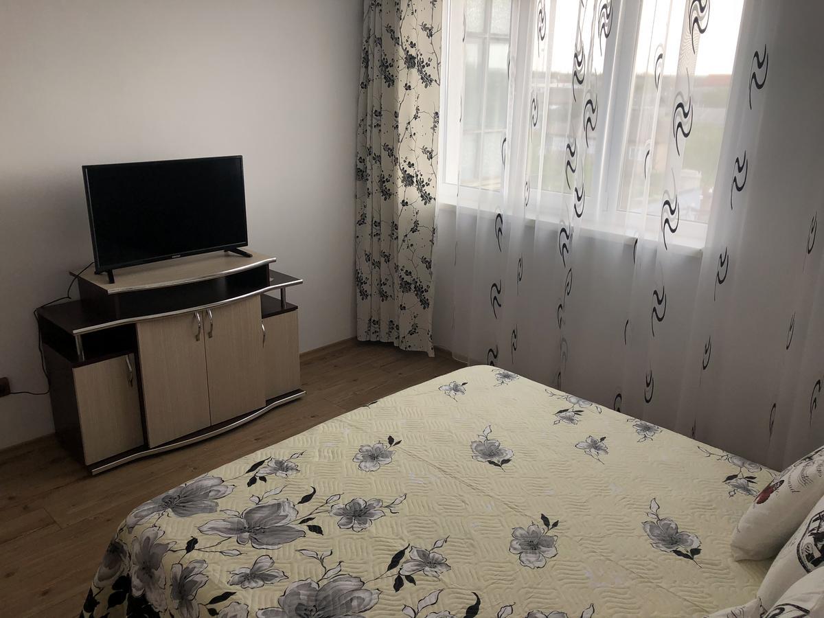 Apartament Bella Юриловка Екстериор снимка
