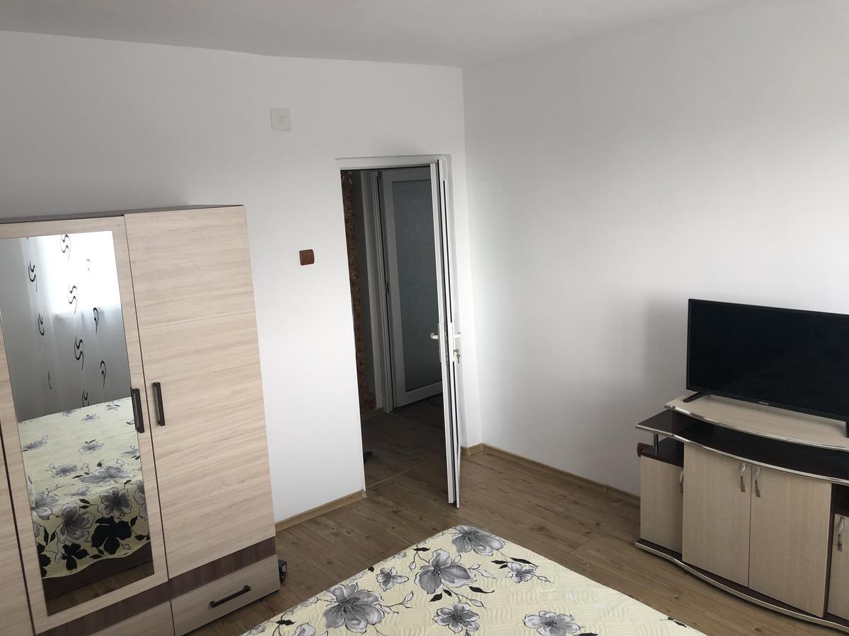 Apartament Bella Юриловка Екстериор снимка